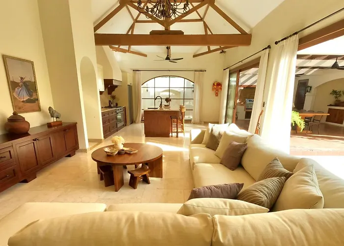 ヴィラ Casa Manana Legian, Kuta
