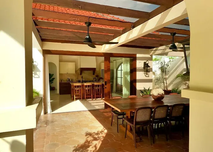 Casa Manana Legian, Kuta レギャン