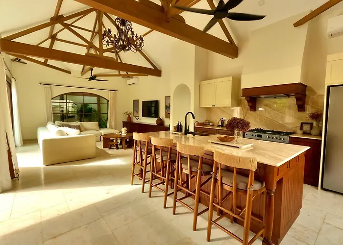 Casa Manana Legian, Kuta レギャン